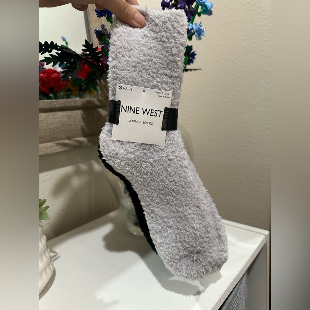 2 Pairs Nine West Soft Gray Lounge Socks